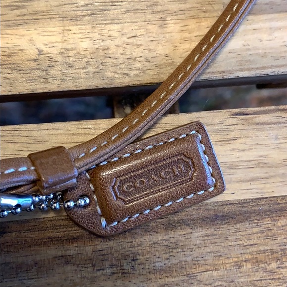 Coach suede wallet wristlet - Picture 6 of 9